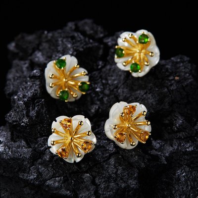 S925 Sterling Silver Natural Citrine and Diopside Gemstone Stud Earrings S925 Sterling Silver Natural Citrine and Diopside Gemstone Stud Earrings